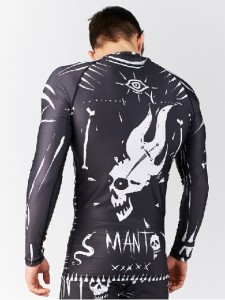 manto-voodoo-rashguard