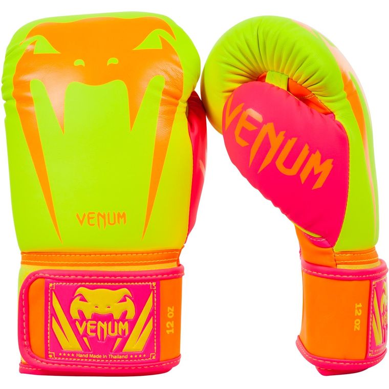 venum-giant-gloves-v3-limited-1
